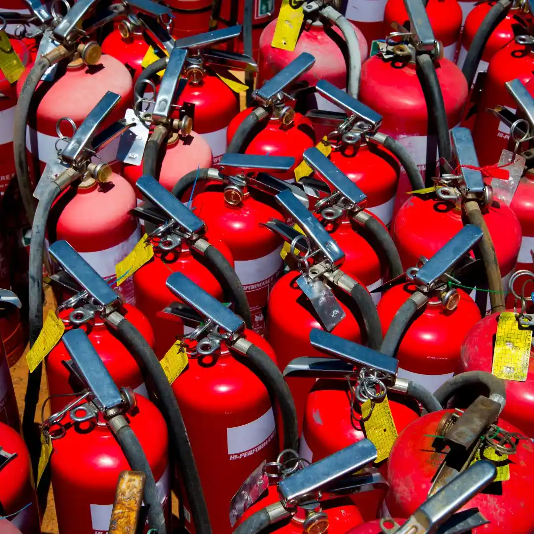 Protección inmediata contra incendios. Elige el extintor adecuado para cada necesidad.